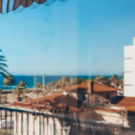 Casa Dalla Longa * Mentona