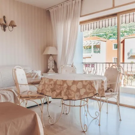 Casa Dalla Longa * Menton